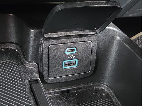 Used 2025 Ford Bronco Badlands AWD/4WD image 19