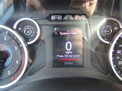 Used 2025 RAM 3500 Tradesman w/ Chrome Appearance Group image 20