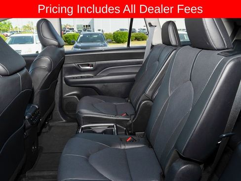 Certified 2026 Toyota Grand Highlander AWD image 10