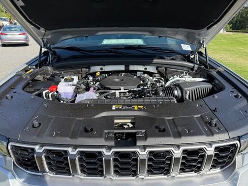 New 2026 Jeep Grand Cherokee Limited AWD/4WD image 31