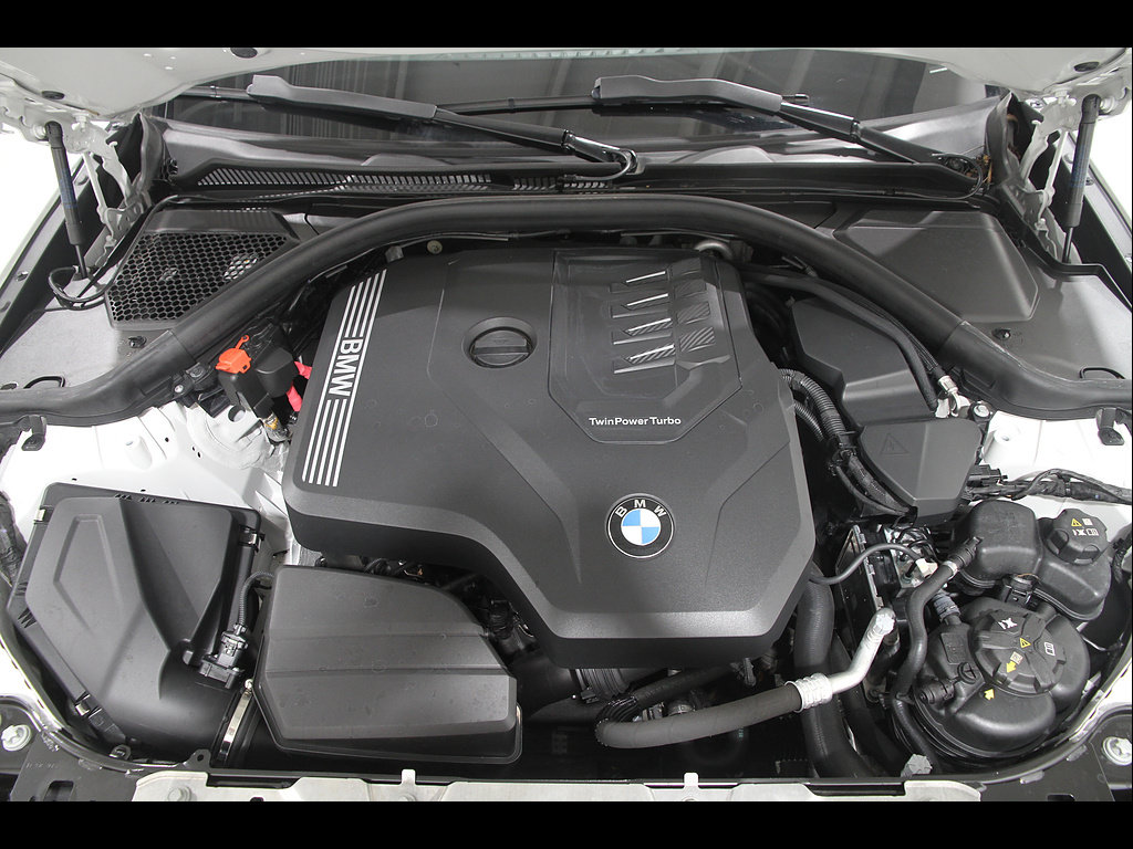 Used 2023 BMW 330i xDrive Sedan w/ Premium Package AWD/4WD image 20