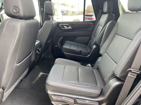 Used 2023 Chevrolet Tahoe LT w/ Luxury Package image 31