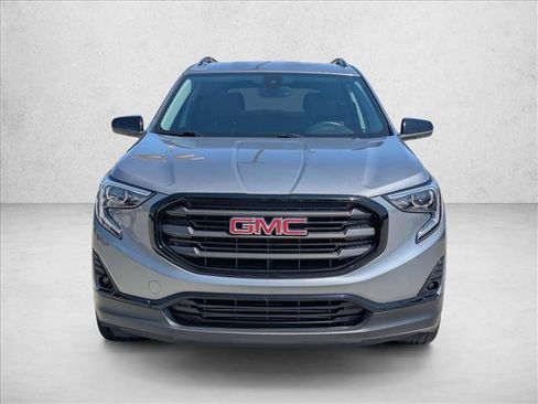 Used 2021 GMC Terrain SLT w/ Elevation Edition FWD image 2