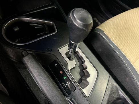Used 2017 Toyota RAV4 XLE AWD/4WD image 17