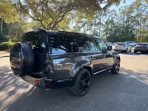 Used 2023 Land Rover Defender 130 X image 5