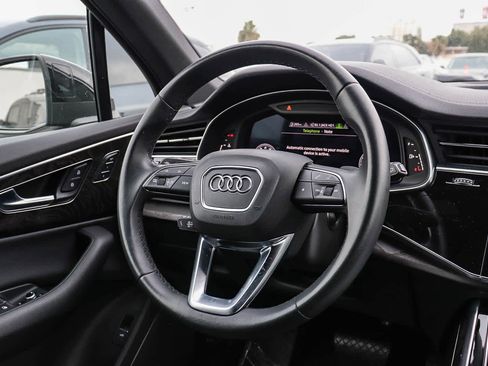 Used 2023 Audi Q7 2.0T Premium w/ Convenience Package AWD/4WD image 21
