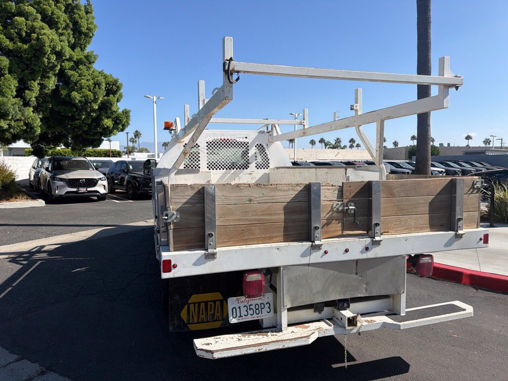Used 2020 Ford F350 2WD Regular Cab DRW Super Duty image 12