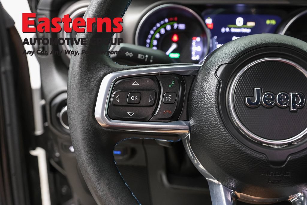 Used 2023 Jeep Wrangler Unlimited Rubicon 4xe w/ Cold Weather Group AWD/4WD image 16