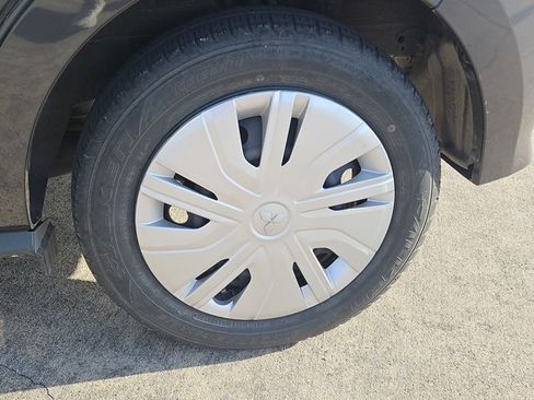 Used 2024 Mitsubishi Mirage ES FWD image 12