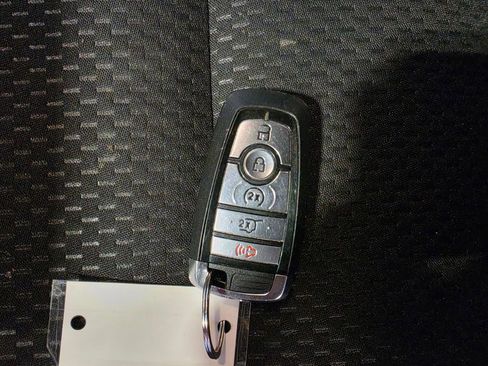 Used 2024 Ford Escape ST-Line w/ Tech Pack #1 AWD/4WD image 10