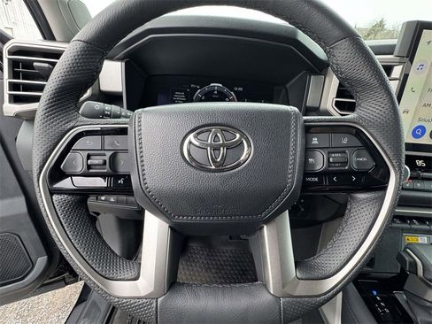 Used 2024 Toyota Tundra Limited image 18