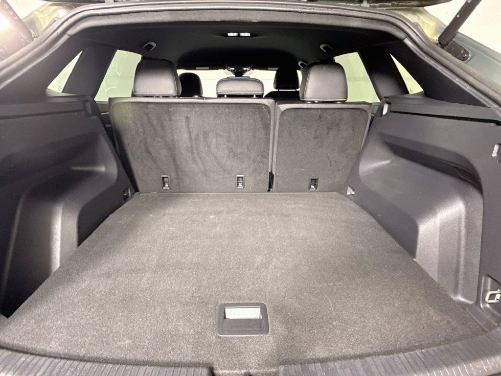 Used 2026 Volkswagen Atlas Cross Sport SE FWD image 34