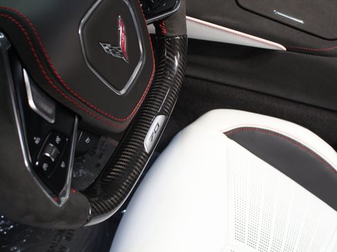 Used 2023 Chevrolet Corvette Z06 RWD image 57