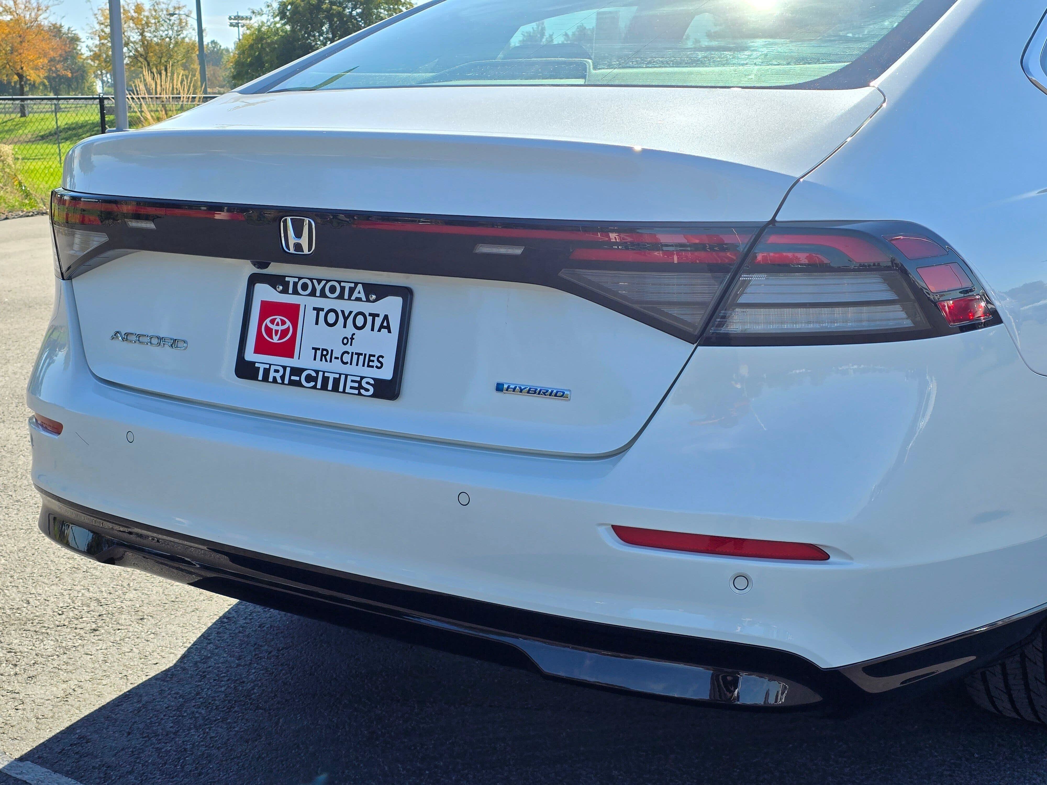 Used 2023 Honda Accord EX-L image 13