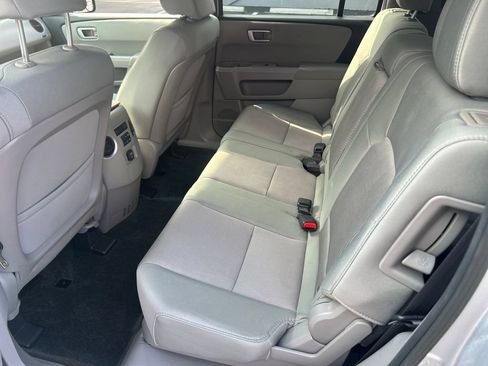 Used 2014 Honda Pilot EX image 29