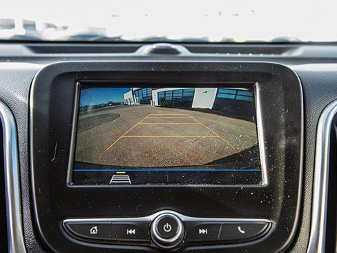 Used 2019 Chevrolet Equinox LT image 12