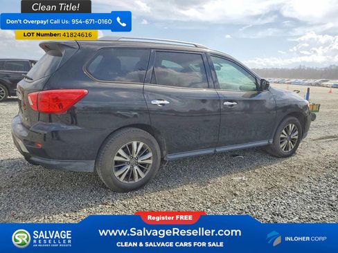 Used 2019 Nissan Pathfinder SV image 4