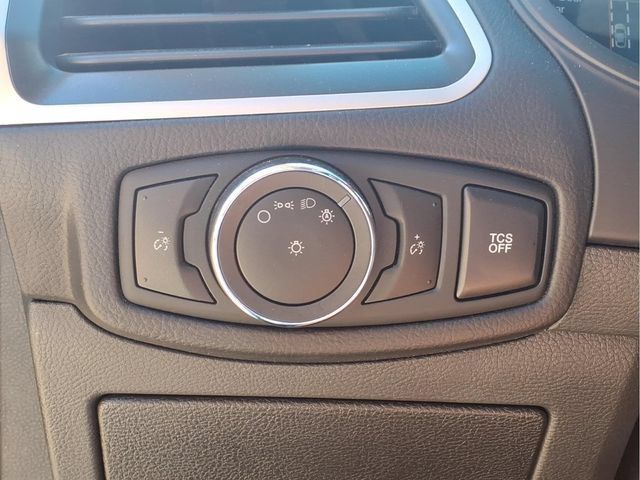 Used 2024 Ford Edge SEL AWD/4WD image 14