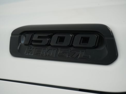 Used 2022 RAM 1500 Lone Star AWD/4WD image 9