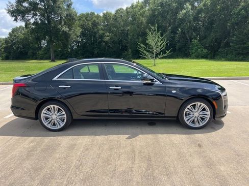 New 2025 Cadillac CT4 Premium Luxury image 8