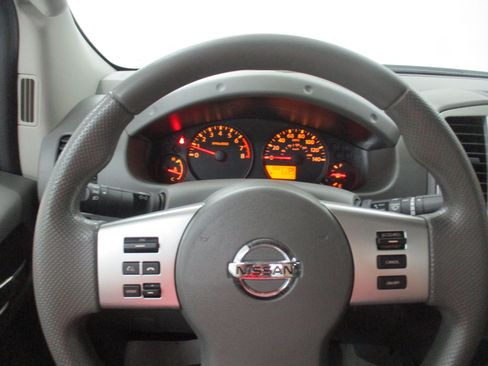 Used 2016 Nissan Frontier S RWD image 18
