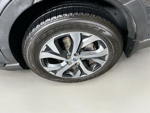 Used 2020 Subaru Outback Touring XT AWD/4WD image 11