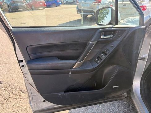 Used 2017 Subaru Forester 2.0XT Touring AWD/4WD image 10