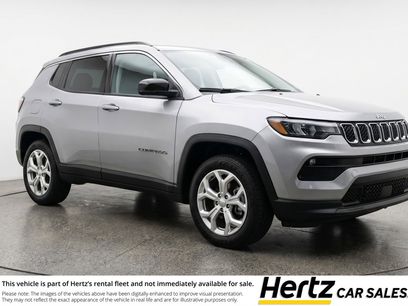 Used 2025 Jeep Compass Latitude