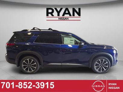 New 2026 Nissan Pathfinder Platinum