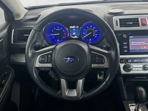 Used 2016 Subaru Outback 2.5i Premium image 17