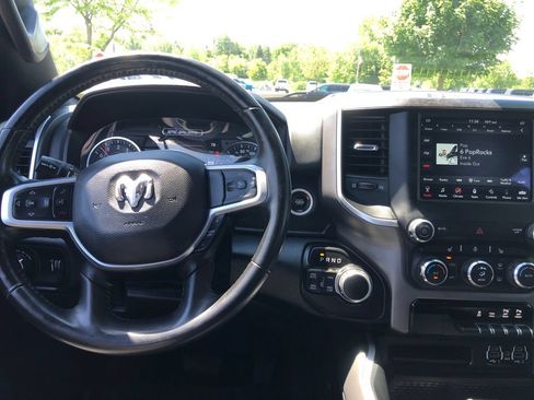 Used 2021 RAM 1500 Big Horn AWD/4WD image 32