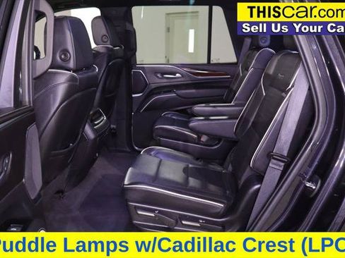 Used 2022 Cadillac Escalade Premium Luxury RWD image 26