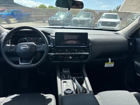 New 2026 Nissan Pathfinder SV AWD/4WD image 13