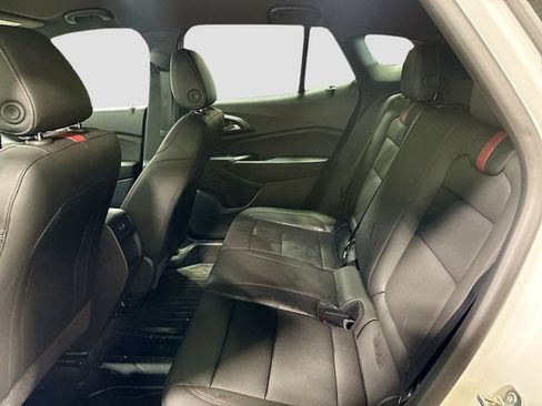 Used 2024 Chevrolet Trax RS w/ Driver Confidence Package FWD image 18