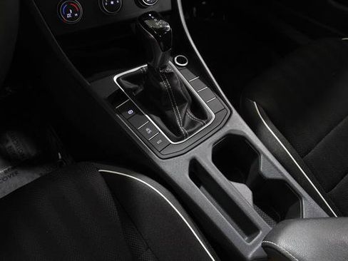Used 2024 Volkswagen Jetta Sport FWD image 15