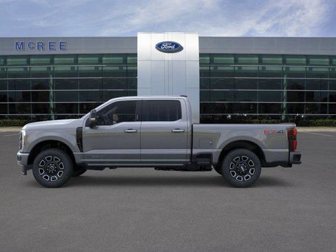 New 2026 Ford F250 Platinum w/ FX4 Off-Road Package AWD/4WD image 3