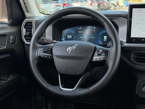 Certified 2025 Ford Bronco Sport Outer Banks w/ Outer Banks Tech Package+ AWD/4WD image 8