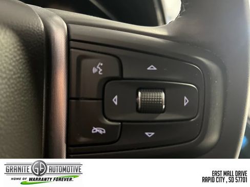 Used 2024 GMC Sierra 1500 SLT AWD/4WD image 33