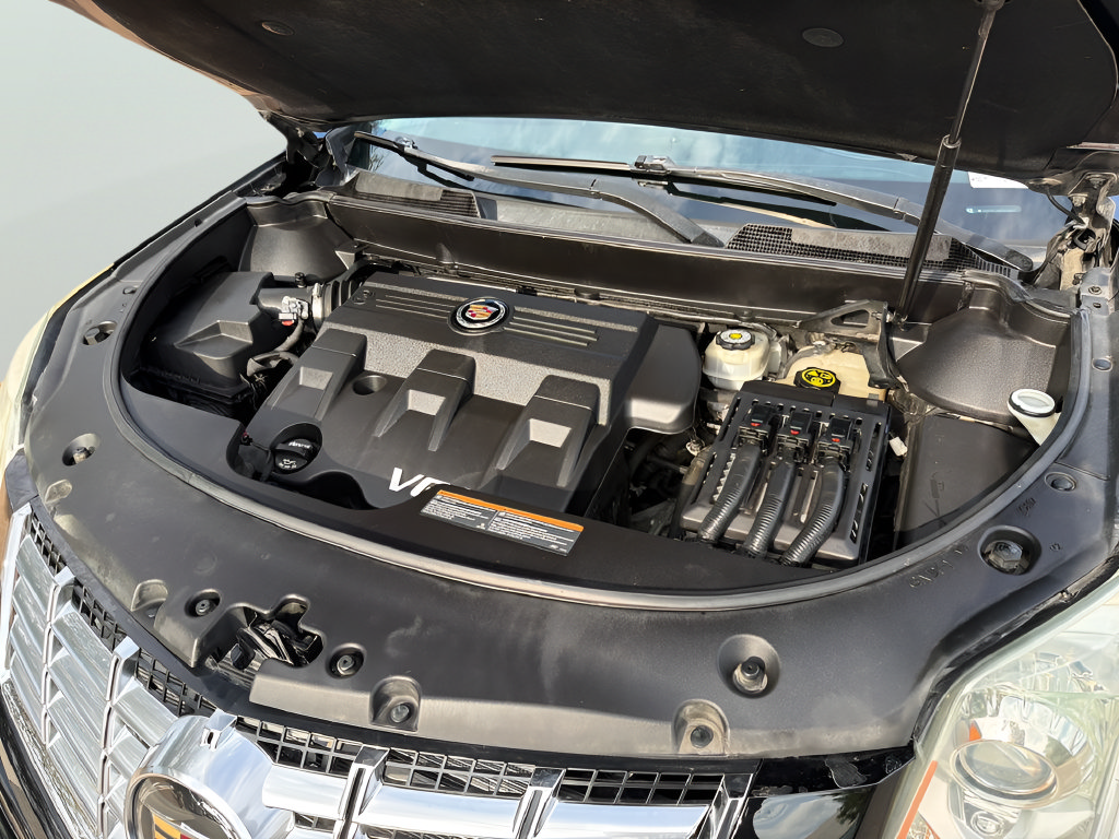 Used 2015 Cadillac SRX Performance w/ Driver Awareness Package FWD image 15