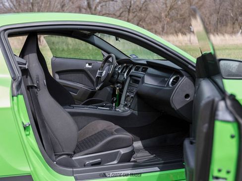 Used 2013 Ford Mustang Boss 302 w/ Boss 302 Accessory Pkg image 25