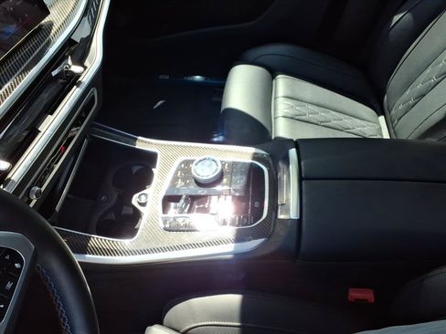 Used 2026 BMW X5 M60i AWD/4WD image 14