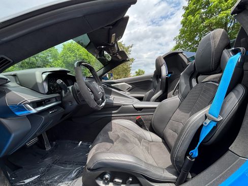 Used 2023 Chevrolet Corvette Z06 RWD image 20