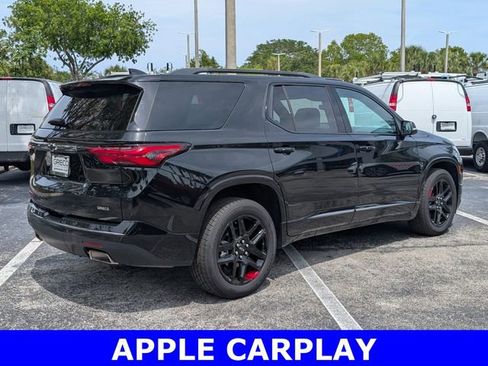 Used 2023 Chevrolet Traverse Premier w/ Redline Edition FWD image 7