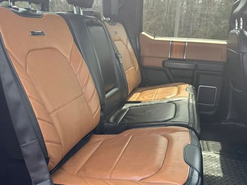 Used 2016 Ford F150 Limited w/ Trailer Tow Package image 33