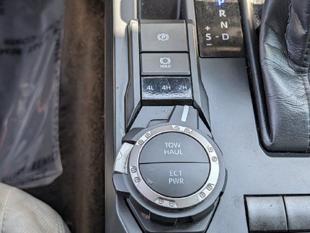 Used 2024 Toyota Tacoma SR5 AWD/4WD image 16