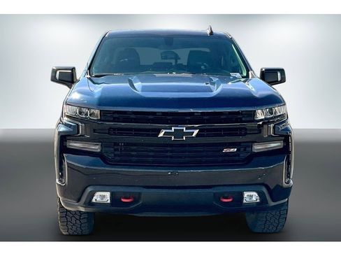 Used 2020 Chevrolet Silverado 1500 LT Trail Boss AWD/4WD image 2
