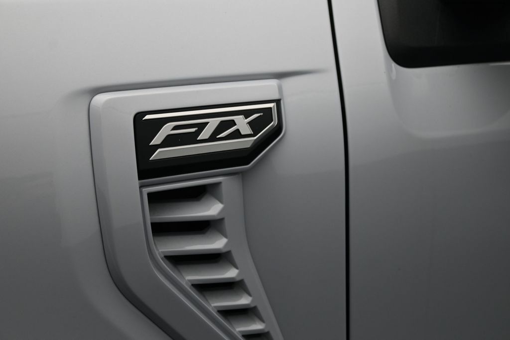Used 2021 Ford F150 Lariat w/ Equipment Group 502A High AWD/4WD image 16
