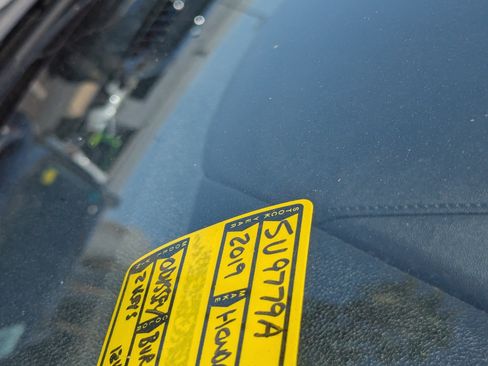 Used 2019 Honda Odyssey EX image 30