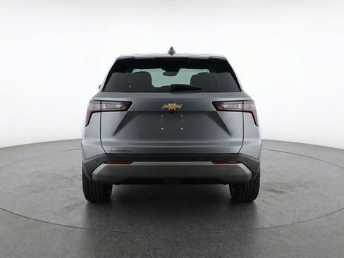 Used 2025 Chevrolet Equinox LT image 7