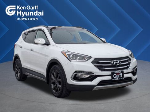 Used 2018 Hyundai Santa Fe Sport image 1